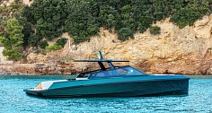 Аренда luxury tender Wally 43 Azure на Миконосе